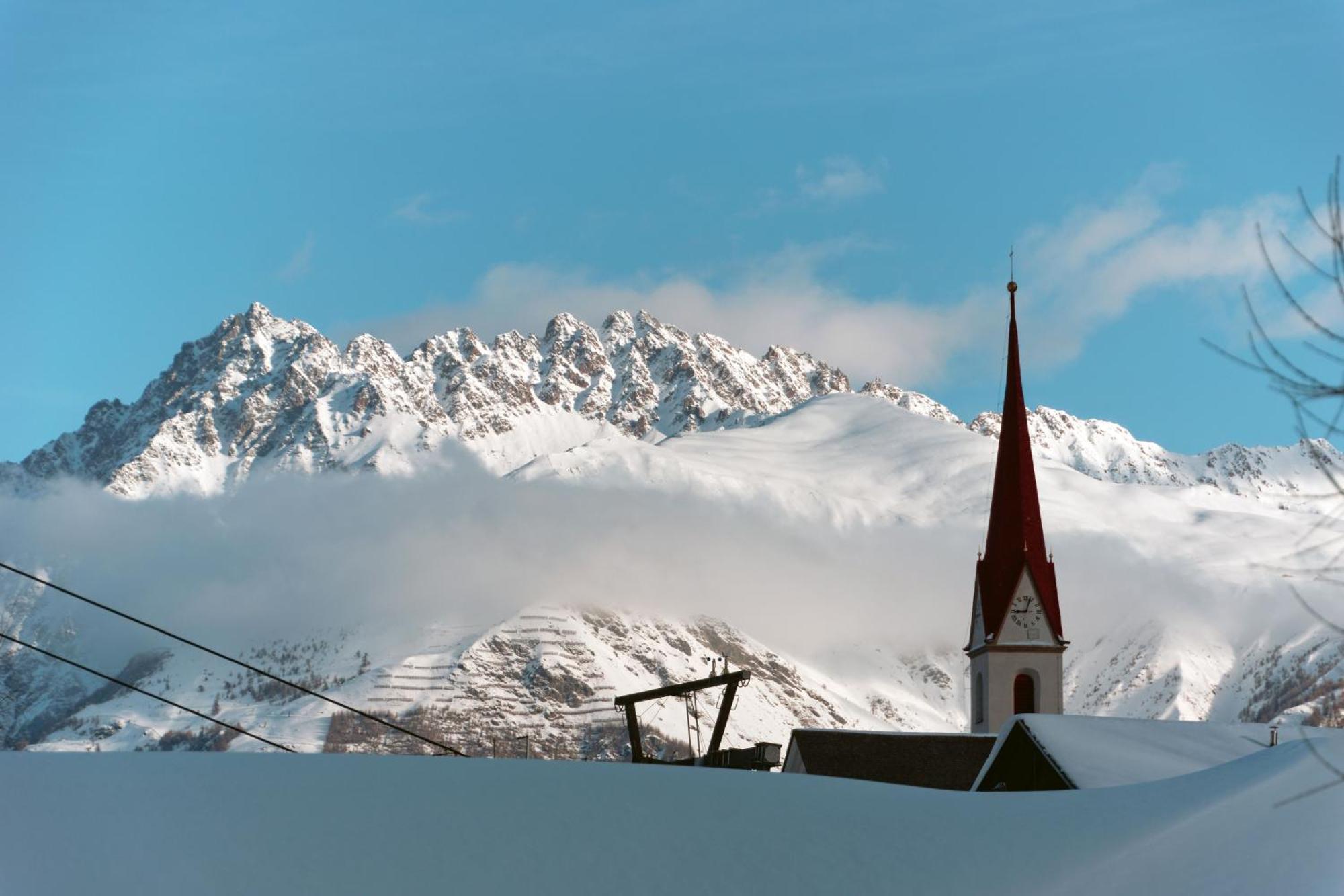 Hotel Alpenrose 圣瓦伦蒂诺阿拉穆塔 外观 照片